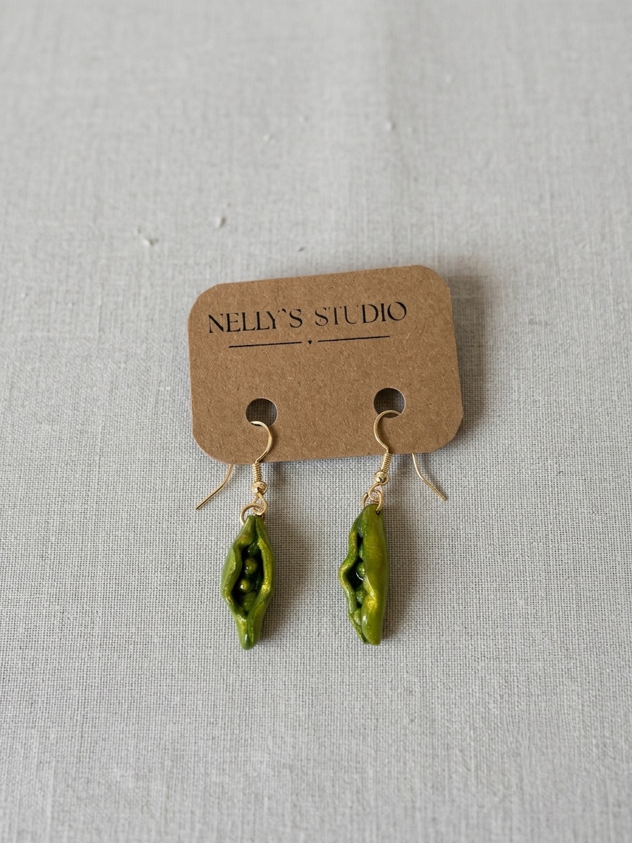 Süße Erbsen-Ohrringe grün Glitzer aus Polymer Clay
